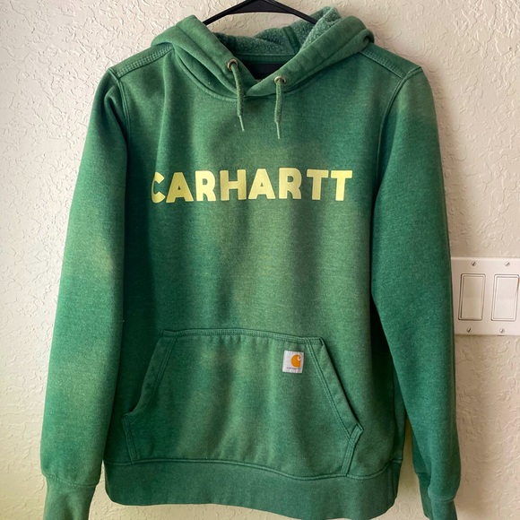 Carhartt Sweaters - Good condition